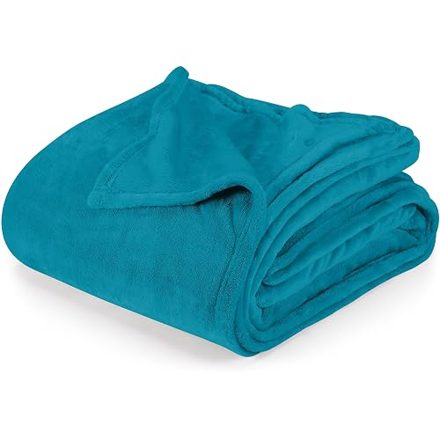 Utopia Full-Size Fleece Blanket (assorted colors)